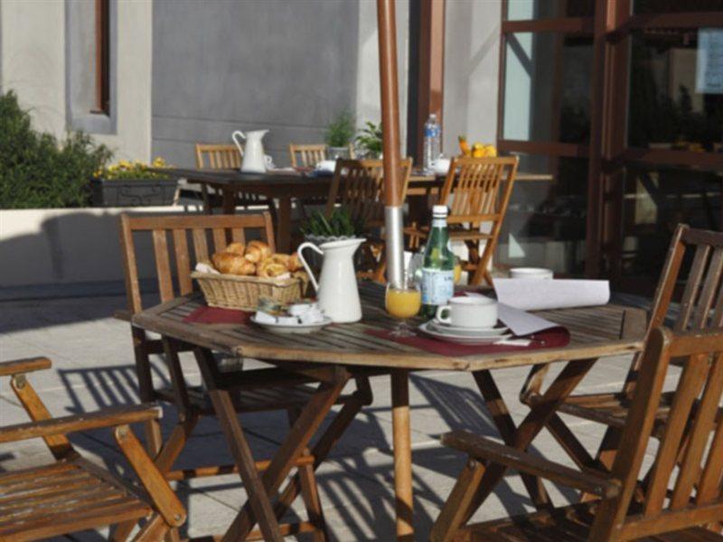 Adonis Carcassonne Hotel Екстериор снимка